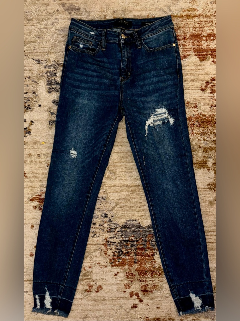 Judy Blue Distressed Skinny Fit Jeans